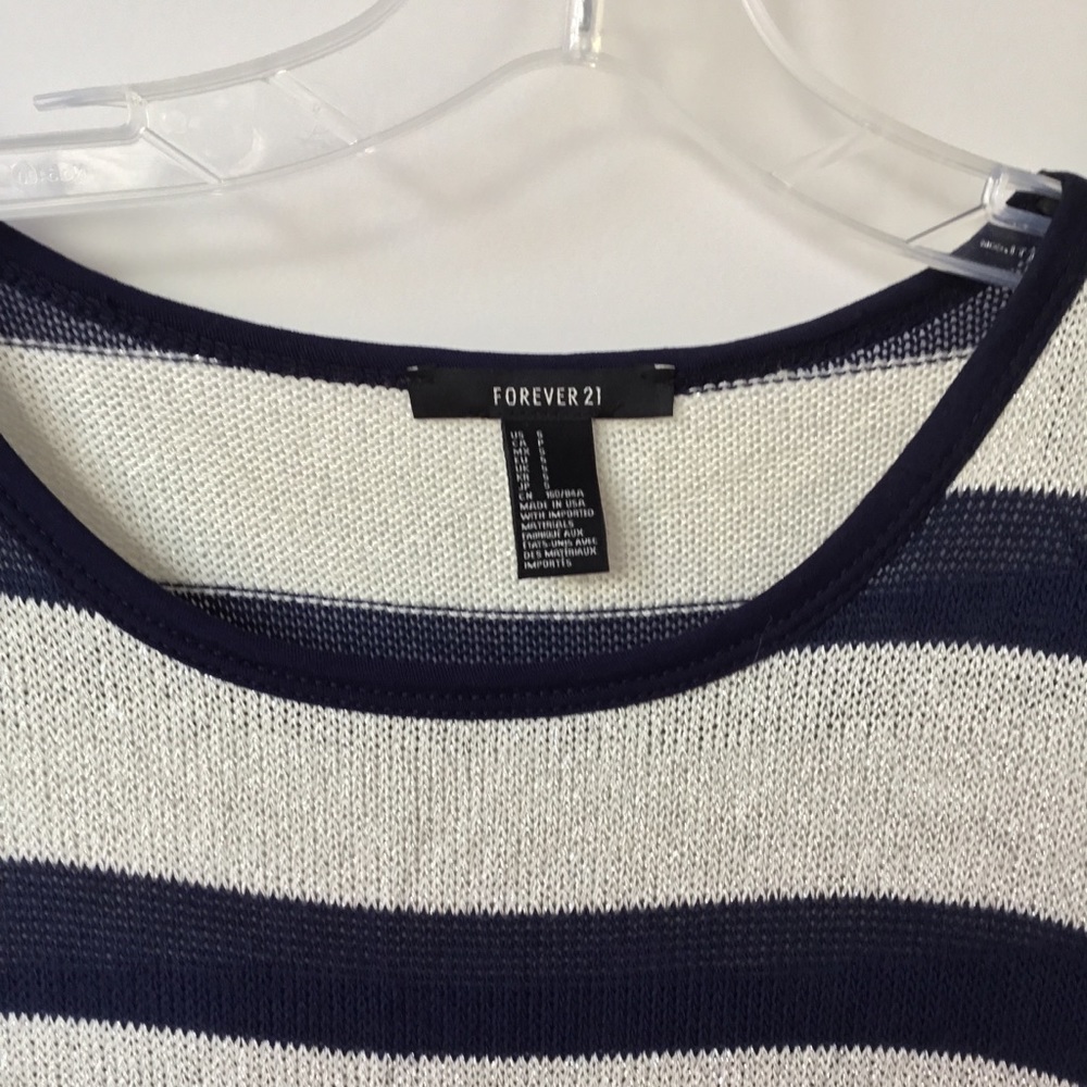 Sweater - Picture 2 of 3